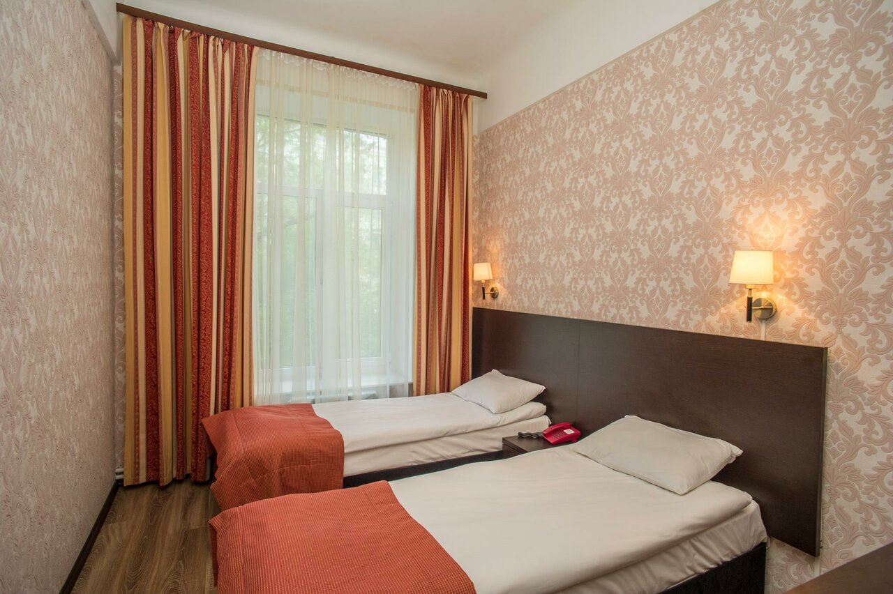 Гостиница Первомайская Москва-71