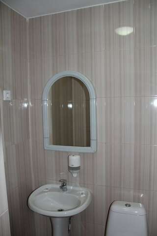 Гостиница Первомайская Москва Стандарт-улучшенный (двухместный)-4