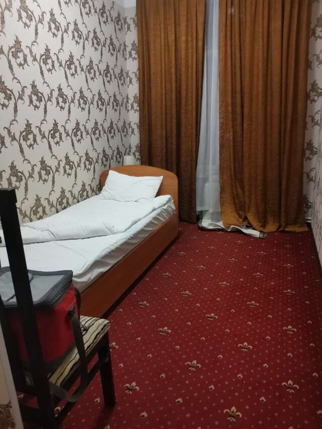 Гостиница Первомайская Москва-137