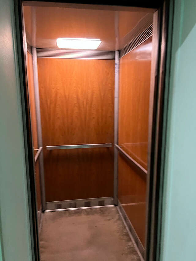 Гостиница Первомайская Москва-106