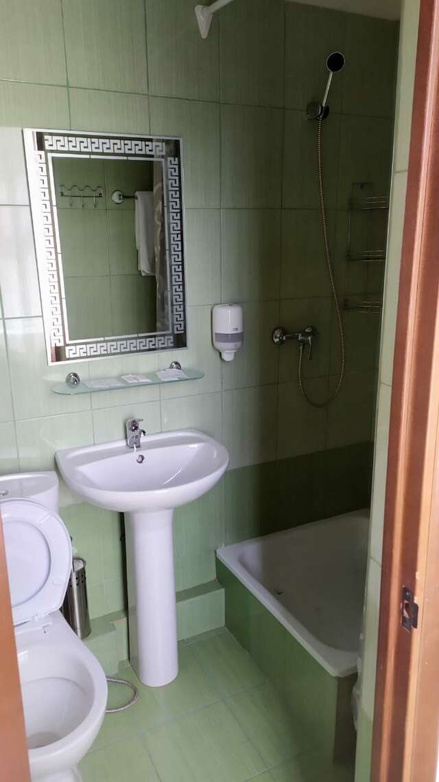 Гостиница Первомайская Москва-129