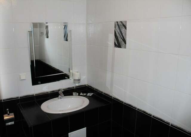 Гостиница Первомайская Москва-33