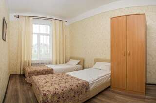 Гостиница Первомайская Москва Двухместный номер эконом-класса с 2 отдельными кроватями-1